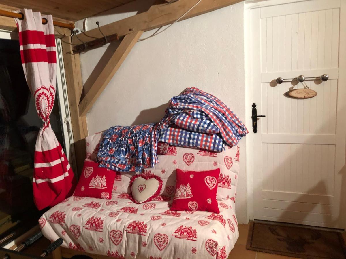 Le Chalet De La Goutte Saint-Appolinaire  Esterno foto